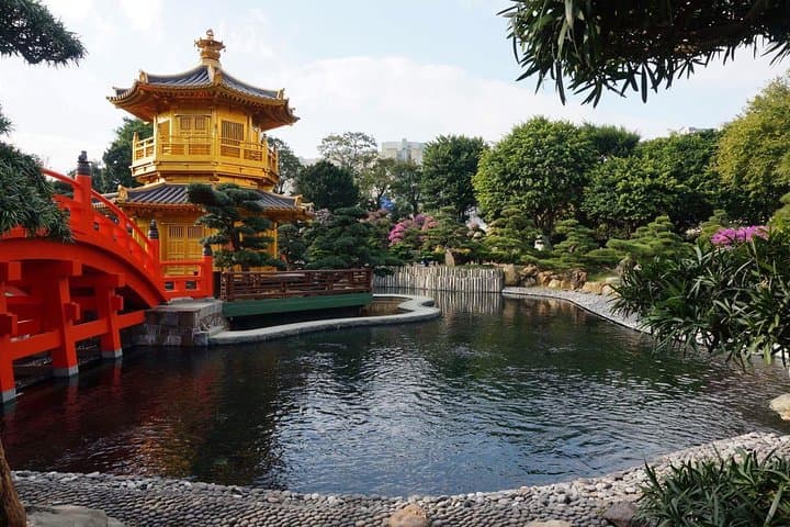Private Hong Kong Jiulong Day Tour