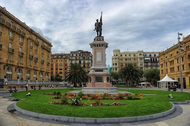 San Sebastian Private Stadtrundfahrt mit Monte Igeldo