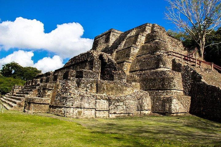 Altun Ha e Cave Tubing Tour da cidade de Belize