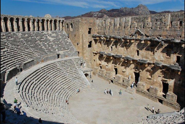 Excursión de un día a las cataratas de Kursunlu, Aspendos y antiguas ruinas de Side from Alanya