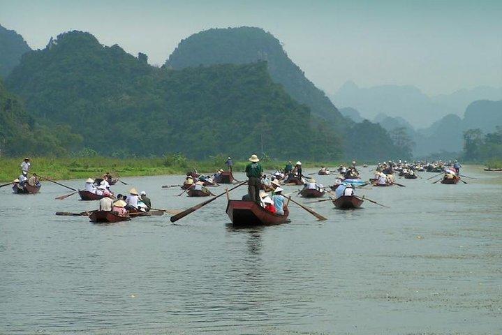 Private Parfum Pagode Tagestour von Hanoi mit Hoteltransfer