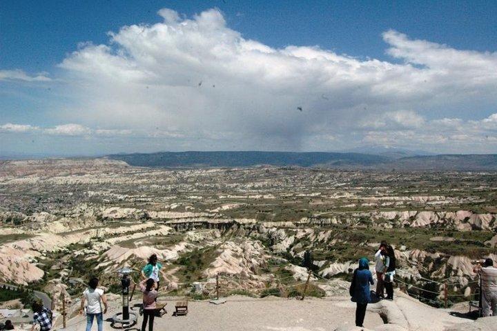 Excursion d'une journée en Cappadoce avec le musée en plein air de Göreme et les cheminées de fées