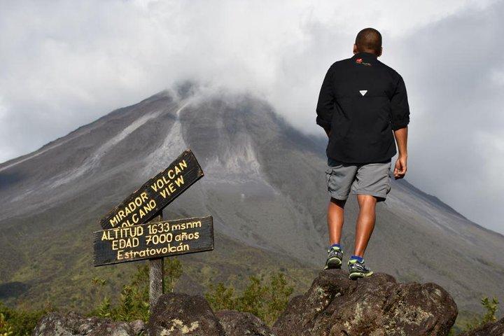 La Fortuna Wasserfall, Hängebrücken, Arenal Vulkan Combo Tour