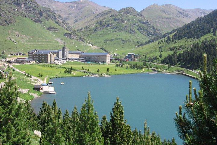 Private Day Tour naar Vall de Núria en Camprodón vanuit Barcelona