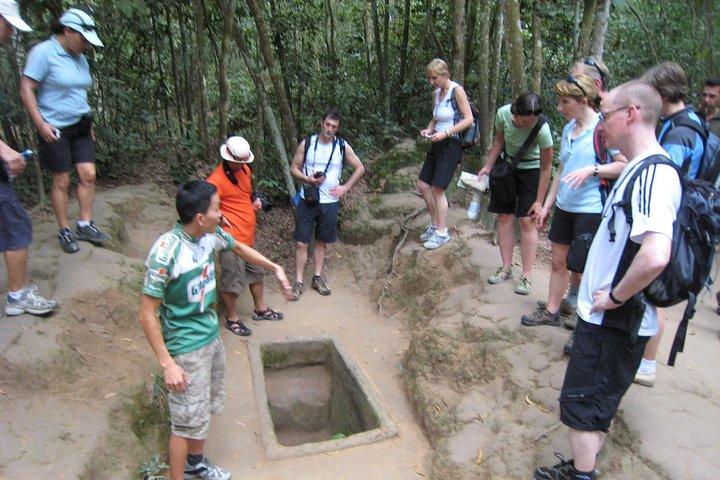 Ho Chi Minh City Cu Chi Tunnels heldagstur med lokal lunch