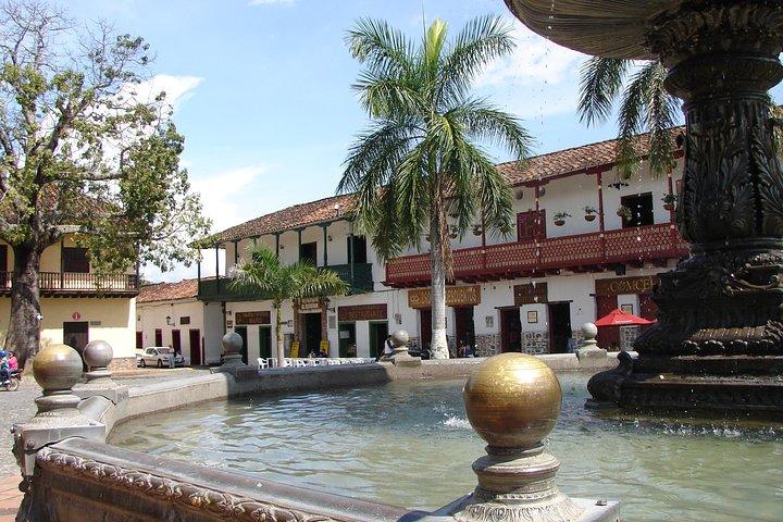 Tour Santa Fe de Antioquia
