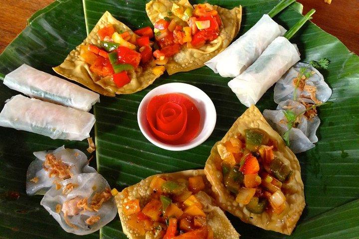 Hoi An Night Market - Excursões de comida de rua na cidade antiga à noite