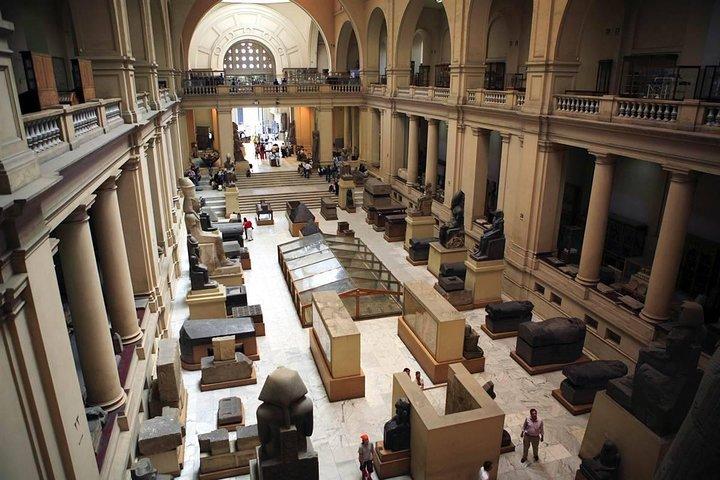 Best Cairo Tours Visit To old Egyptian Museum