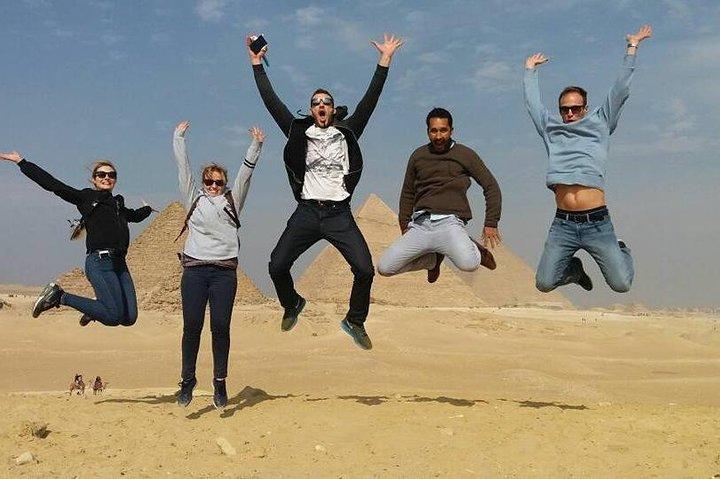 Giza Pyramids & Sphinx mit Kamelritt in einer privaten halbtägigen Tour