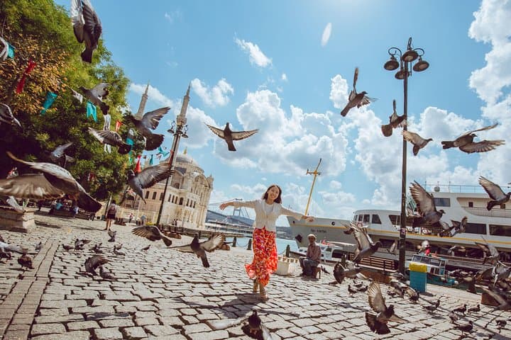 Istanbul Morning Tour: Bosphorus Yacht Cruise with Asia Stop