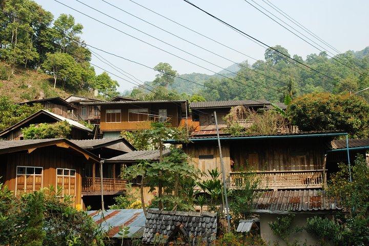Restauranter i nærheden af Mae Kham Pong Village