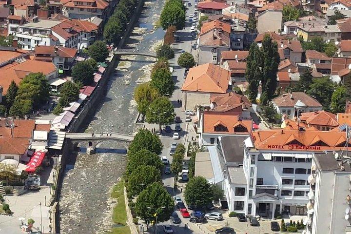 Transferir Skopje para Tirana com passeio de meio dia em Prizren, Kosovo