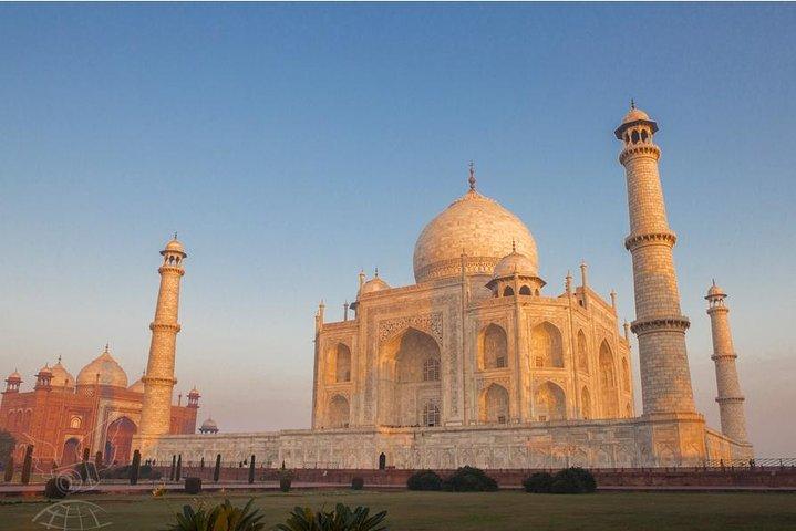 Private Tour: Taj Mahal Sunrise and Sunset Tour