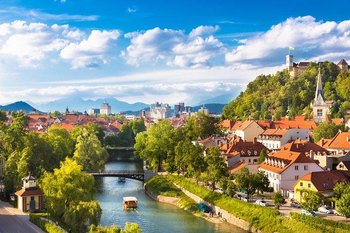 Tour privato a Lubiana e al lago di Bled da Zagabria