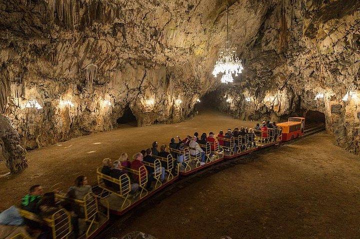 Zagreb a Veneza com tour pela Caverna de Postojna