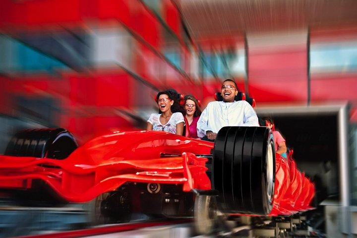 Privata 4 turer Dubai & Abu Dhabi: Safari, stadsrundtur, kryssning
