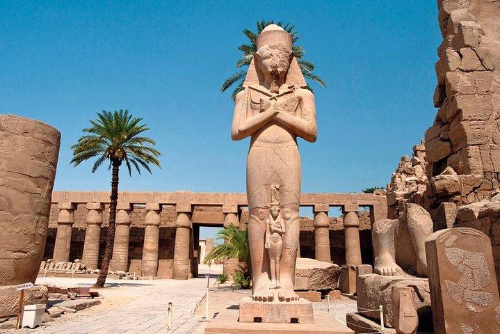 Tour privado de un día completo: de Aswan a Luxor