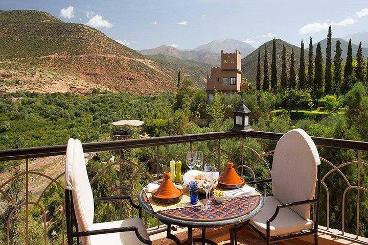 Kasbah Tamadot :Lunch at the Bransons