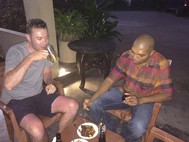 Presque Illimité Food N Drink Colombo Dodgy Bar Crawl