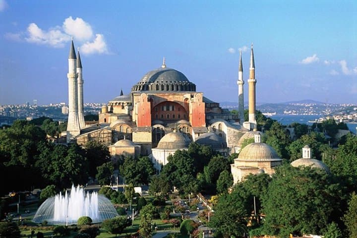 Guided Hagia Sofia, Blue mosque, Basilica Cistern- Grand Bazaar