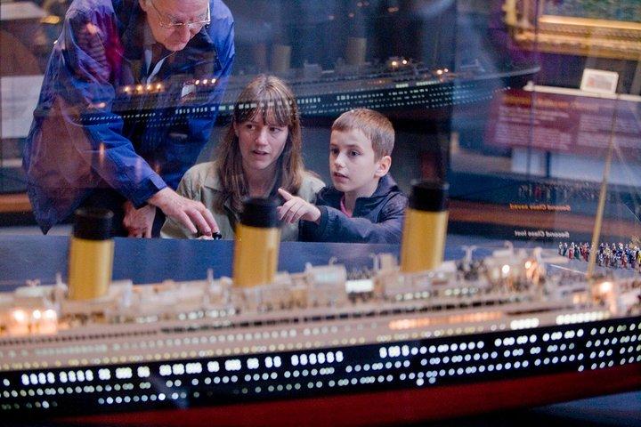 Belfast-Tagestour ab Dublin: inklusive Titanic-Erfahrung