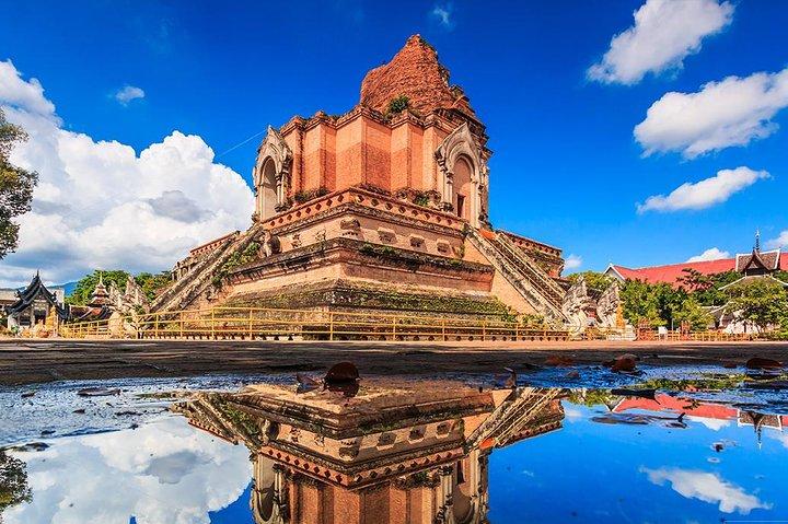 Chiang Mai's ikoniske seks templer tur med Wat Doi Suthep & Lunch