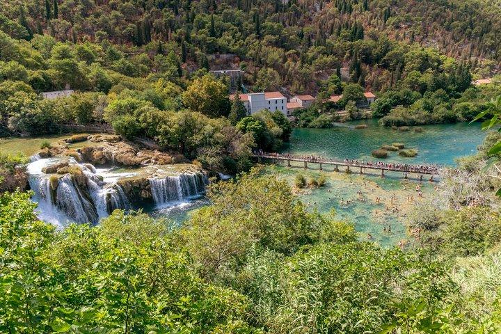 De Zadar : excursion d'une journée au parc national de Krka et aux cascades