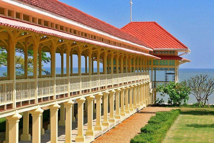 Eine Kostprobe von Hua Hin, einschließlich Maruekhathaiyawan, Floating & Cicada Market