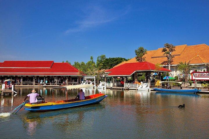 Eine Kostprobe von Hua Hin, einschließlich Maruekhathaiyawan, Floating & Cicada Market
