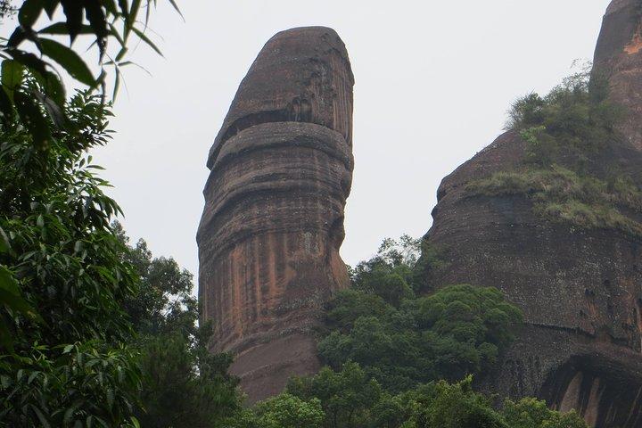 2 giorni di Danxia privata e tour del monastero di Nanhua da Guangzhou con il Bullet Train