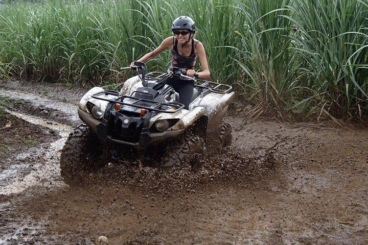 Excursion privée en VTT et sources thermales à La Fortuna, Arenal