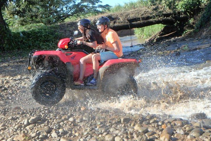 Excursion privée en VTT et sources thermales à La Fortuna, Arenal