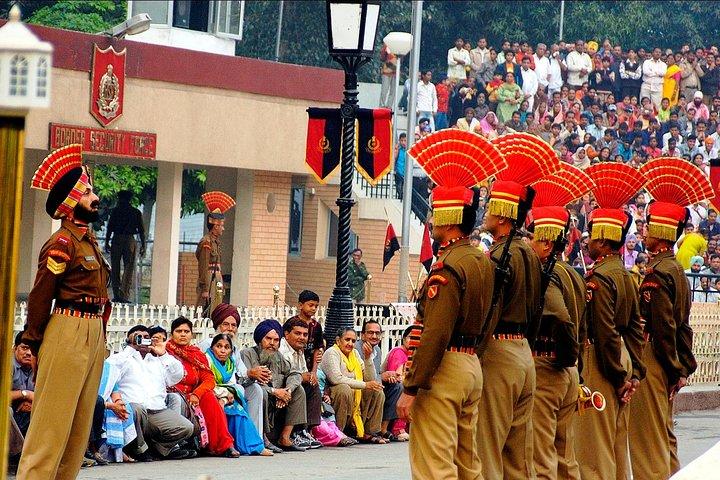 3 - Excursão de um dia em Agra e Amritsar a partir de Delhi com trem e hotel