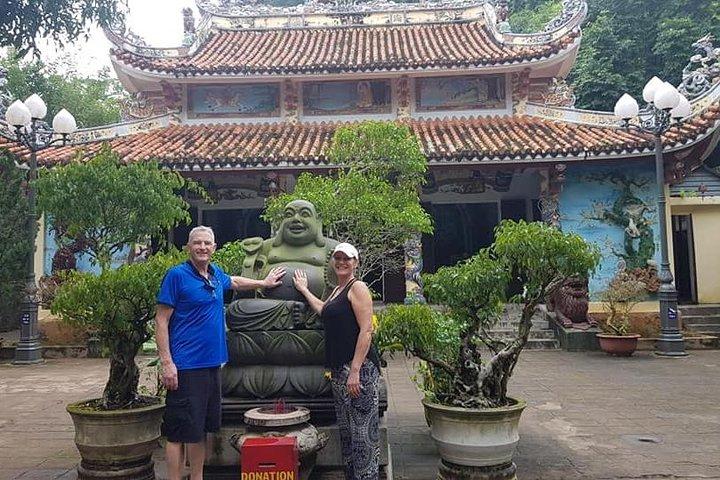 Landausflug nach LADY BUDDHA, MARBLE MOUNTAIN, HOI AN von TIEN SA oder CHAN MAI