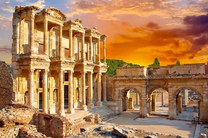 Private Seven Churches Tour
