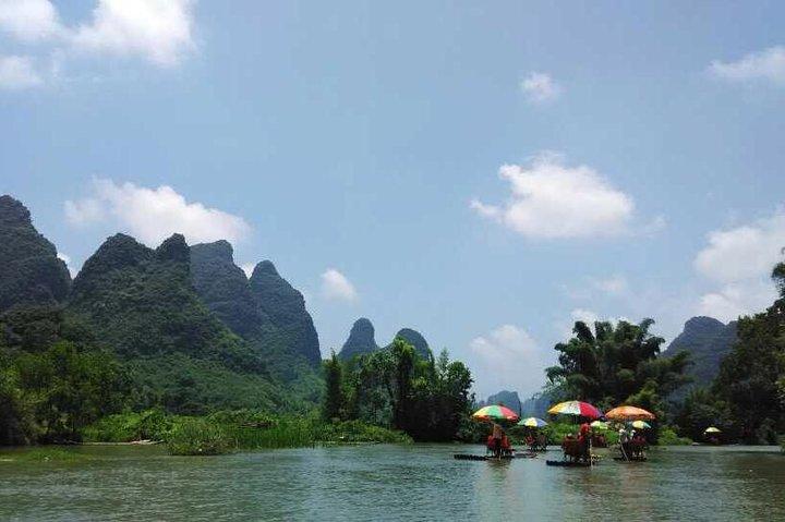 Visite privée: excursion d'une journée à Yangshuo au départ de Guangzhou en train à grande vitesse