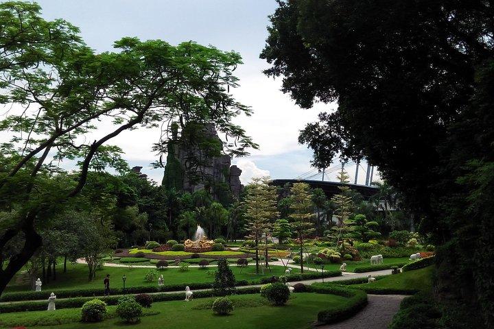 Visite privée d'une journée à Shenzhen dans le village de Dafen, le musée de Shenzhen et plus encore