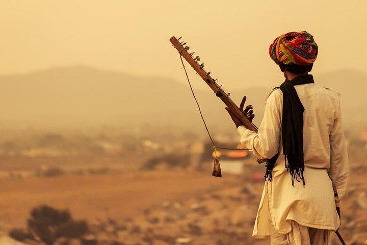 Transfer von Jaipur nach Jodhpur mit Pushkar & Mittagessen