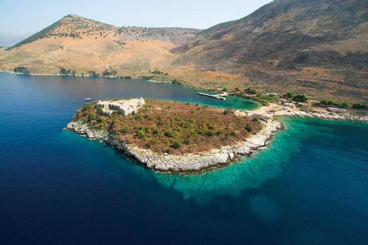 Saranda Jeep Tour, Occhio blu, Castello, Spiaggia segreta e fuoristrada