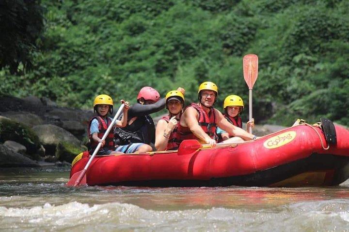 Bali ATV Rafting e Ubud Waterfall Tour Privado