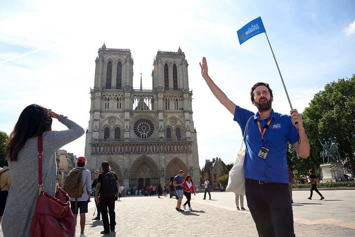 Notre-Dame Tour with Access to the Cathedral