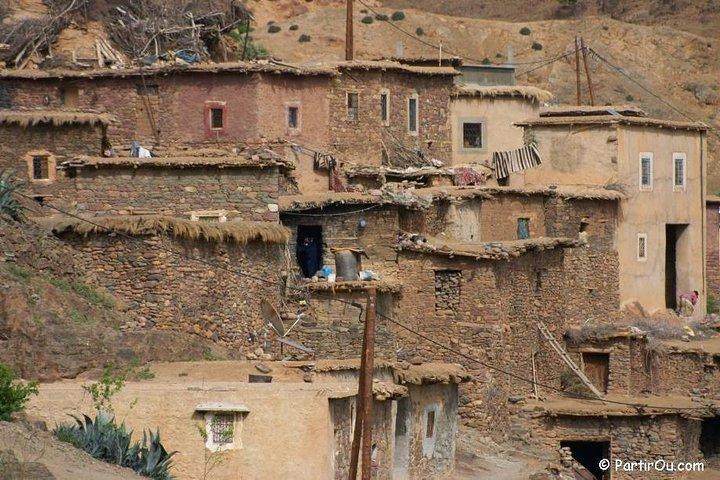 Atlas Day Trip asni Imlil e il deserto di Agafay