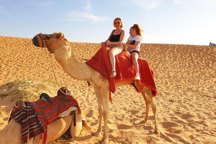 Dubai Quad Bike Safari: 4x4 Red Dune Bashing & BBQ Thrill