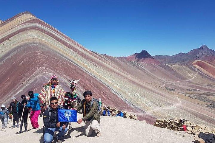 Rainbow Mountain - Vinicunca Hele dag