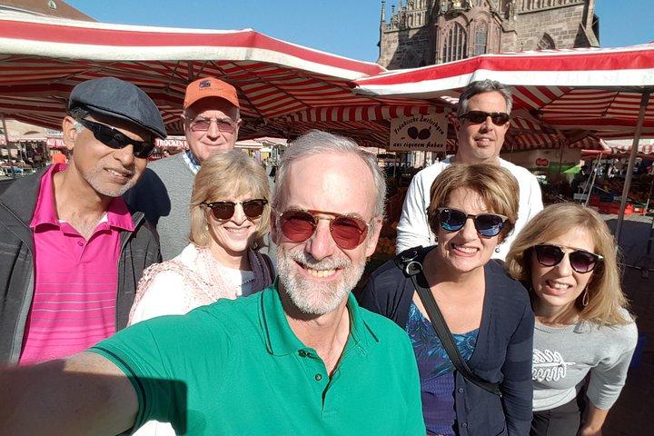 Private Nuremberg WW2 e Old Town Day Tour