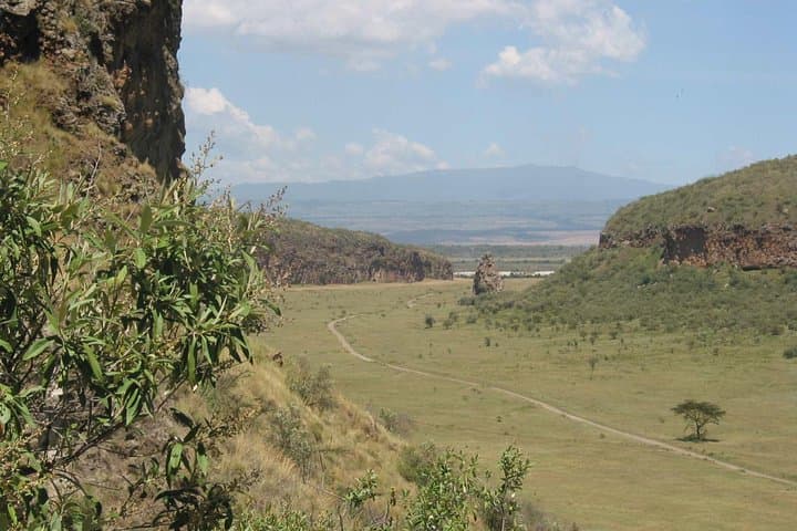 1 night small group tour to Hells gate and Mount Longonot
