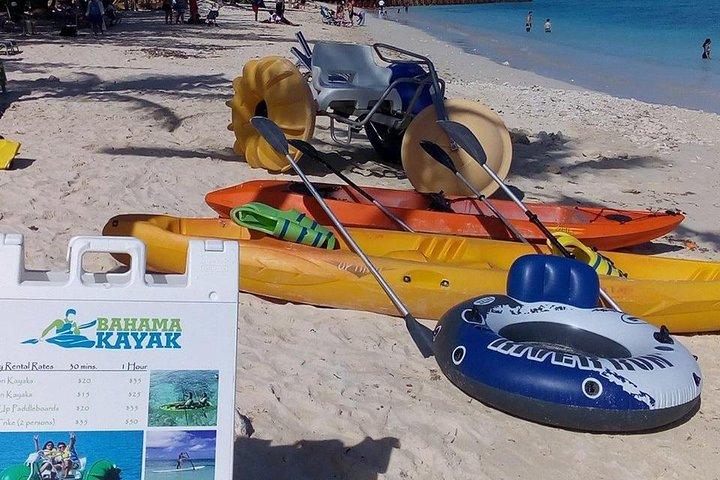 Bahama Kayak Full Day Vandsportspakke på Junkanoo Beach