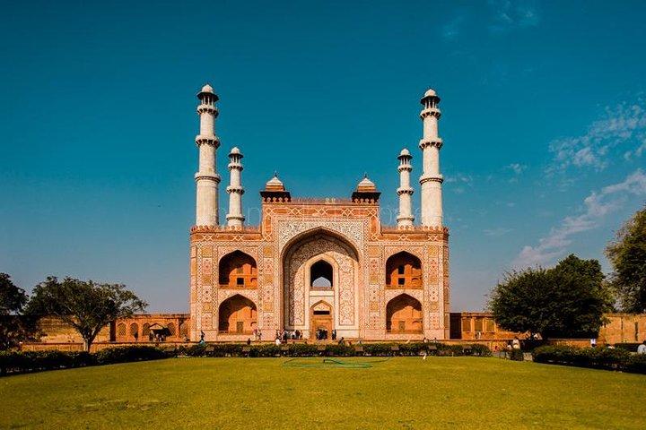 Privé Agra Tour vanuit Delhi per luxe auto – zakelijk in reizen
