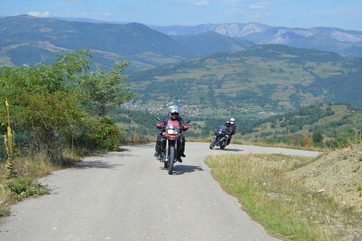 Tour moto en Europe de l'Est - Le meilleur des Balkans