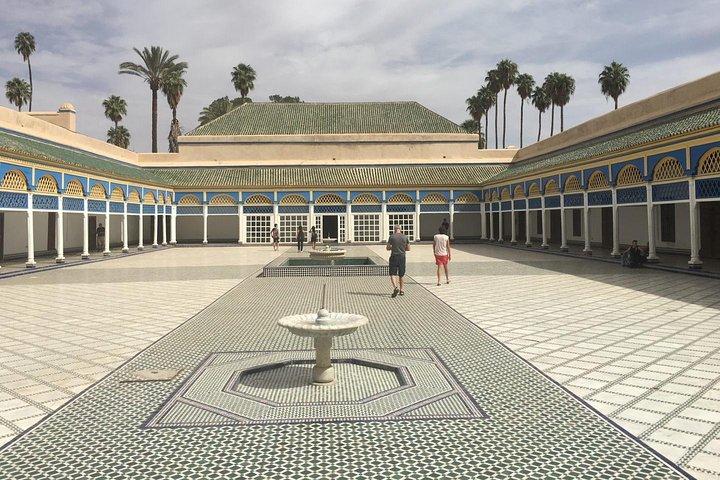 Förtrollande halvdagsresa i Marrakech till historia och kultur.